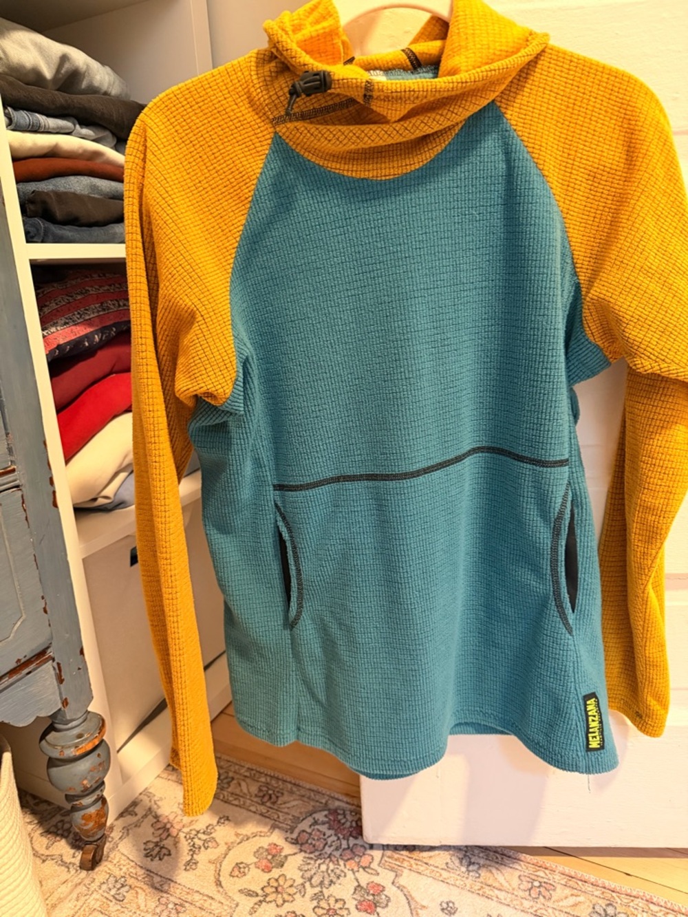 Microgrid hoodie - Teal & Mustard